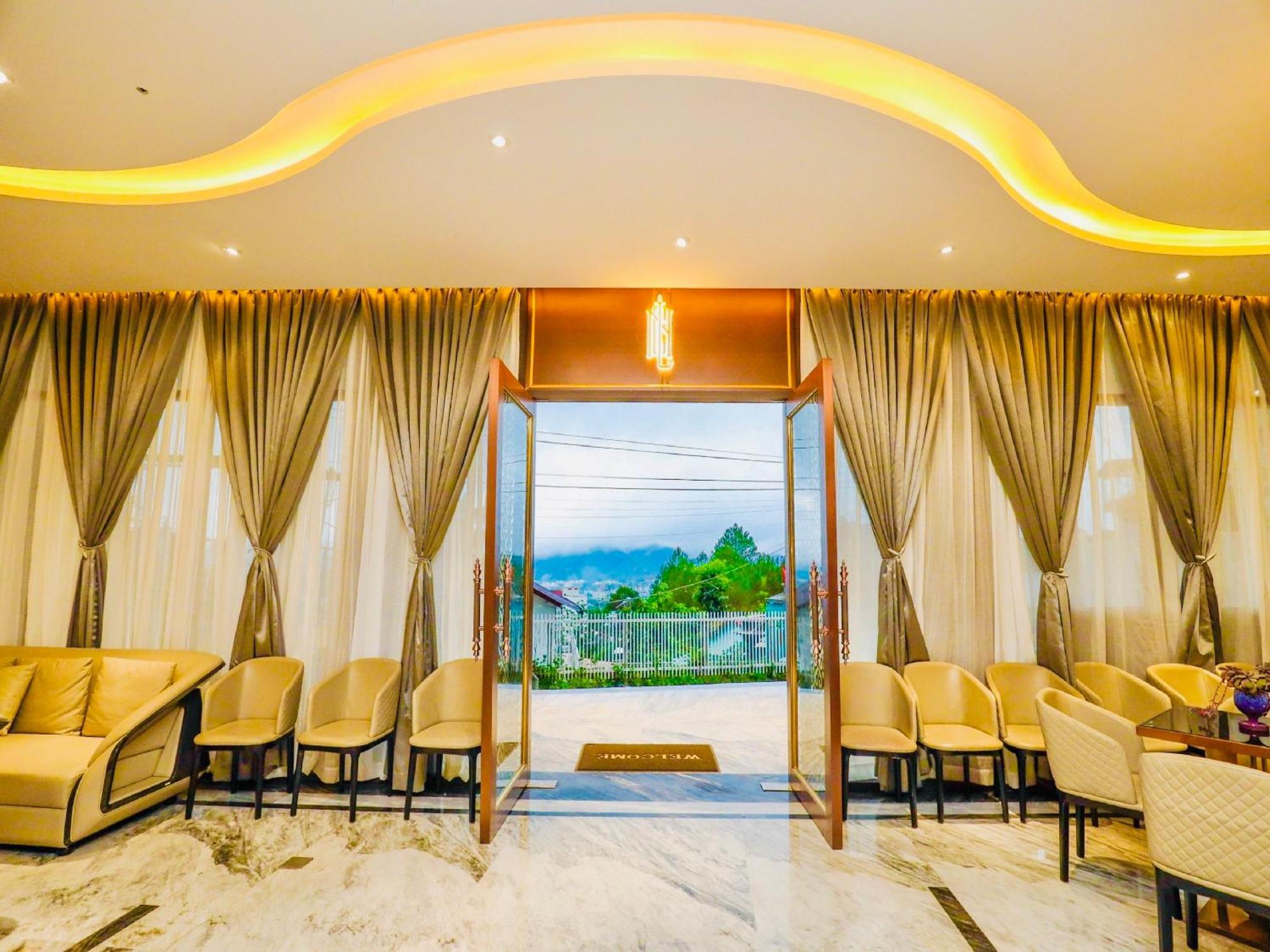 New Century Hotel - Dalat Exteriör bild